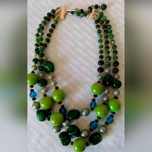 VINTAGE ESTATE SIGNED JAPAN GREEN ART GLASS TRIPLE STRAND 15" COLLAR NECKLACE
